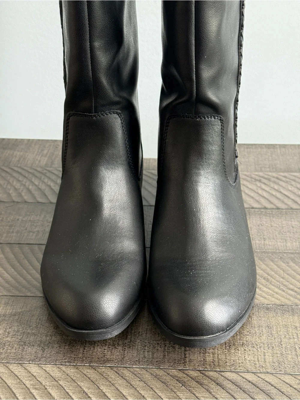 MIA Crossings Tall Boots Women’s Knee High Riding Boots Size 7